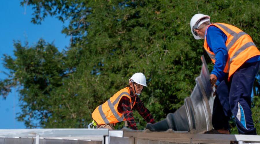 Expert top industrial roofings services in Lankin, ND